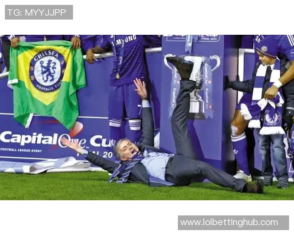 国王杯精彩对决:里昂大胜切尔西乌龙球引发全场狂欢分析