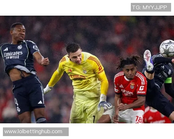 欧联杯精彩对决国米凭补时绝杀本菲卡全场沸腾